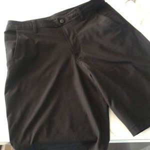 Lululemon Shorts Sz. 34